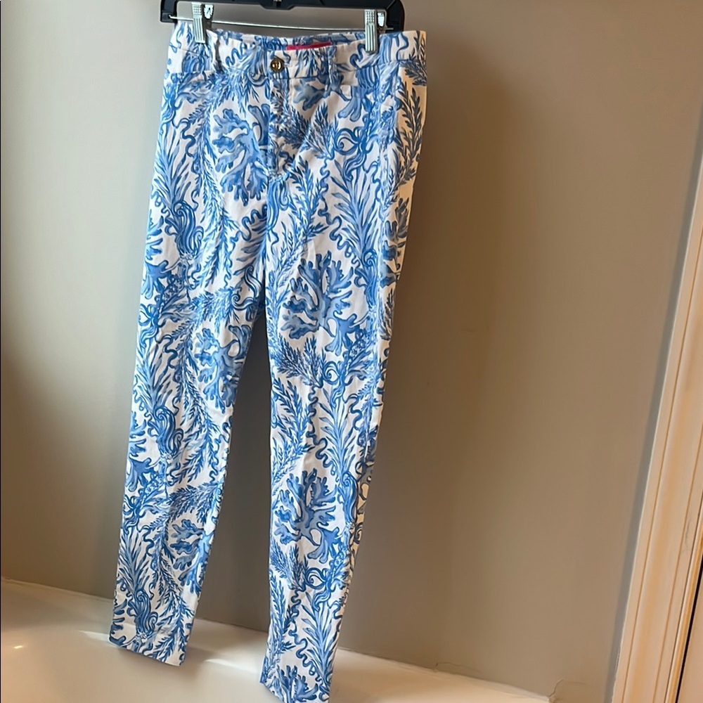 Lily Pulitzer Blue and White Floral Pants